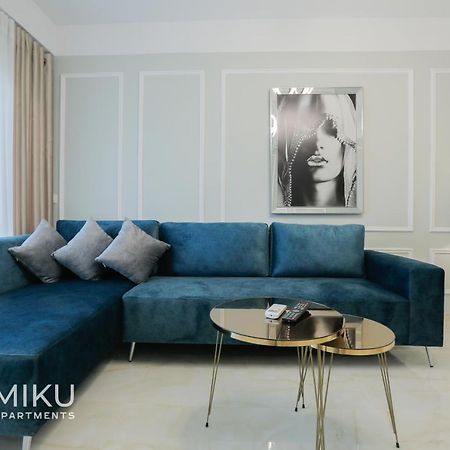 Miku Apartment - Vibrant 1Bd Apartment At Olympic Residence 티라나 외부 사진