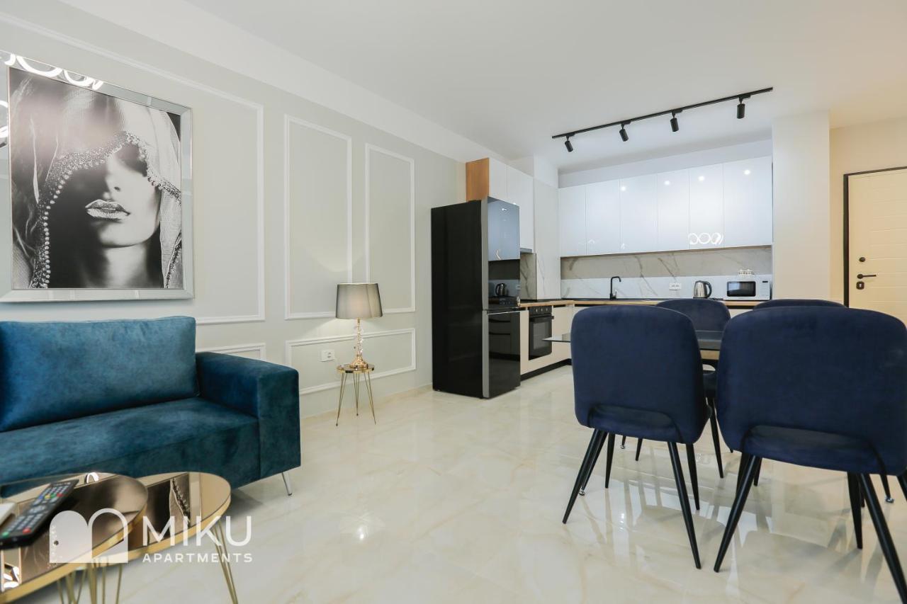 Miku Apartment - Vibrant 1Bd Apartment At Olympic Residence 티라나 외부 사진