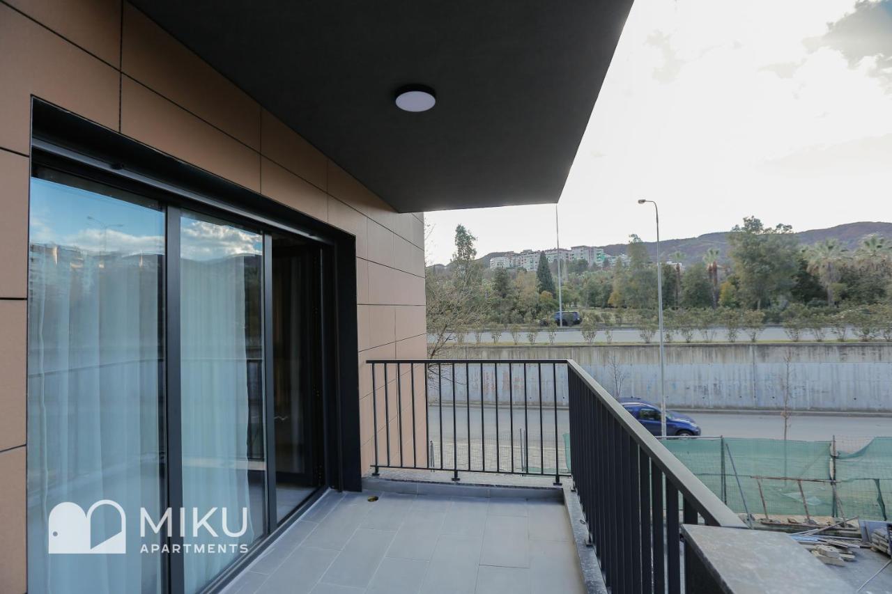 Miku Apartment - Vibrant 1Bd Apartment At Olympic Residence 티라나 외부 사진