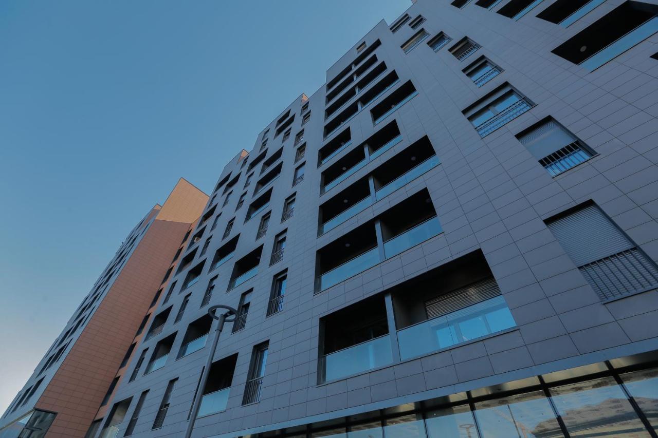 Miku Apartment - Vibrant 1Bd Apartment At Olympic Residence 티라나 외부 사진