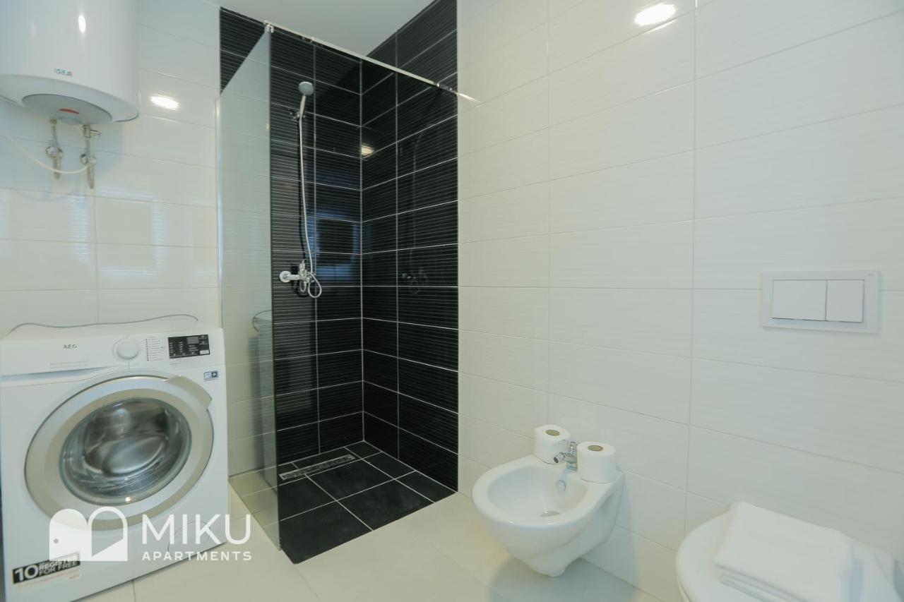 Miku Apartment - Vibrant 1Bd Apartment At Olympic Residence 티라나 외부 사진
